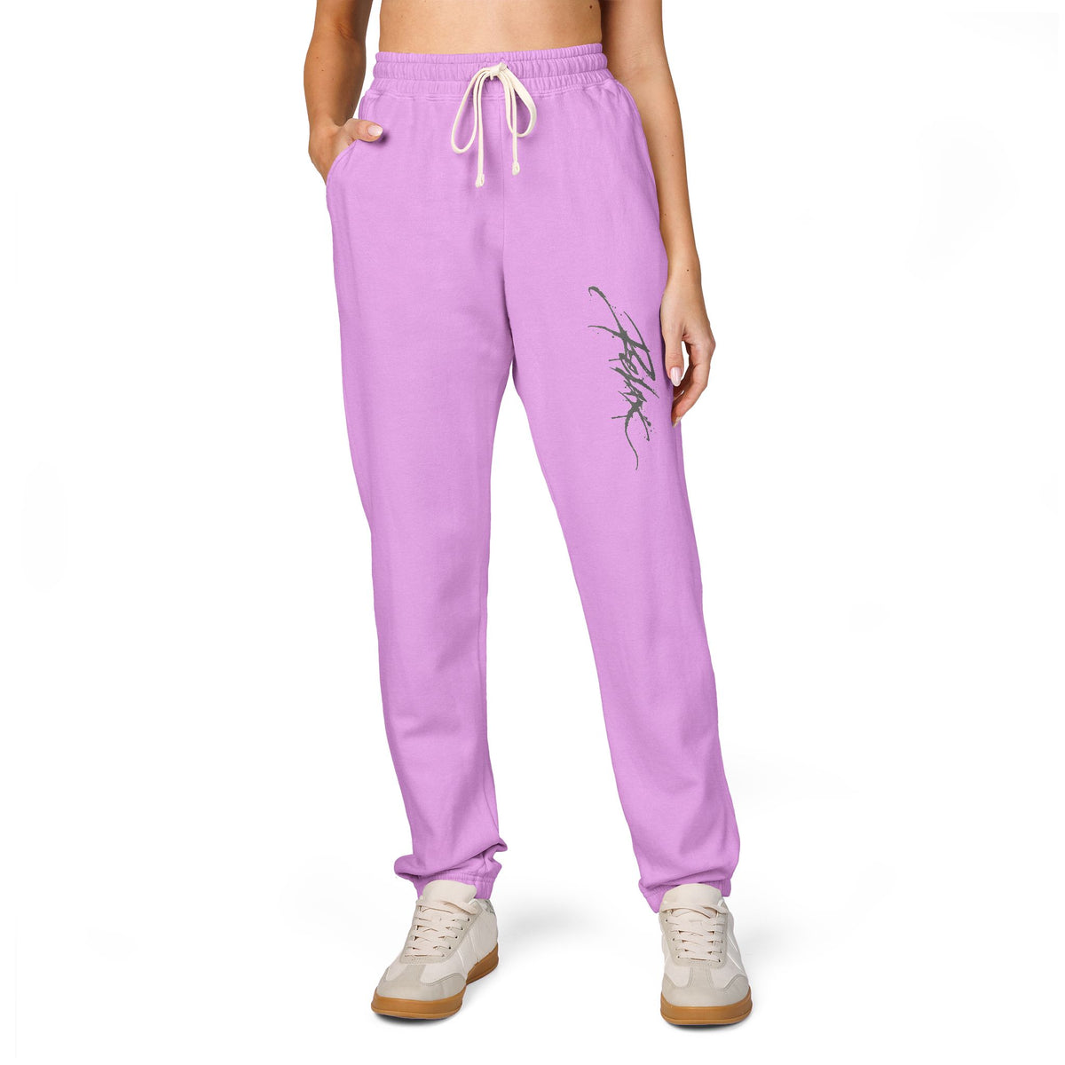 Relax maxxing sweatpants