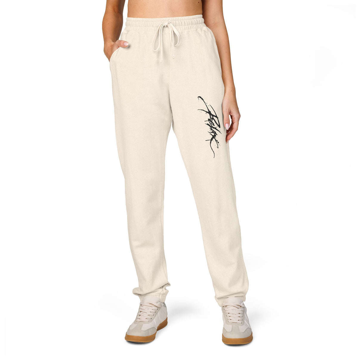 Relax maxxing sweatpants